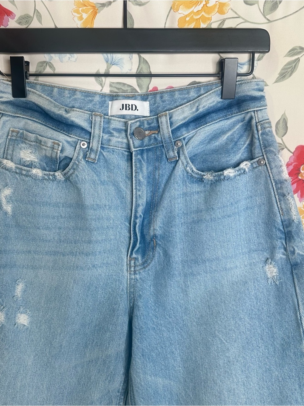 JBD | Just Black Denim | Women's Light Blue Distressed Straight-Leg Jeans | 25 - Picture 2 of 6